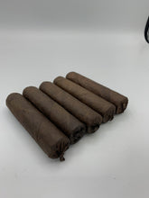 Load image into Gallery viewer, IMG_6369.jpg
